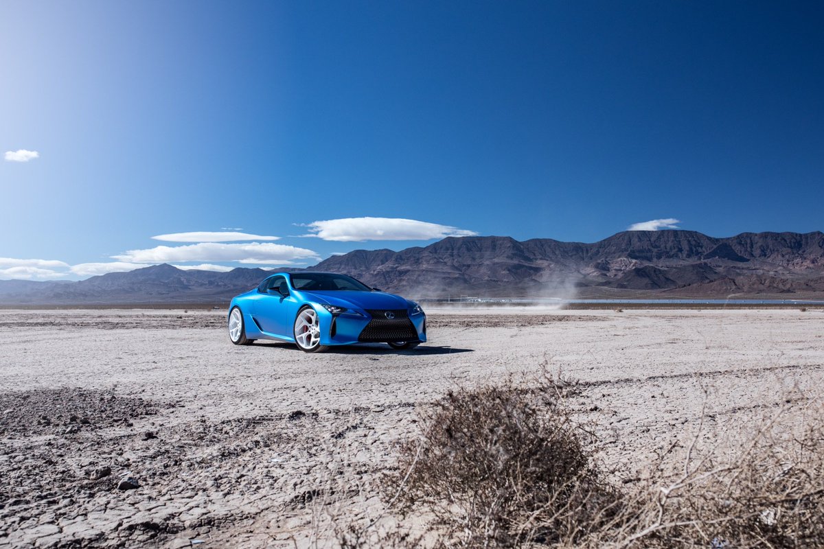 vossenwheels's tweet photo. The #LCUL8TR @Lexus LC 500... @ORAFOL_Americas @RSRUSA @PirelliUSA @butlertire @JimMillerdecals @tomsracing- @mikeforsythe13 https://t.co/5VYVY5lNzt