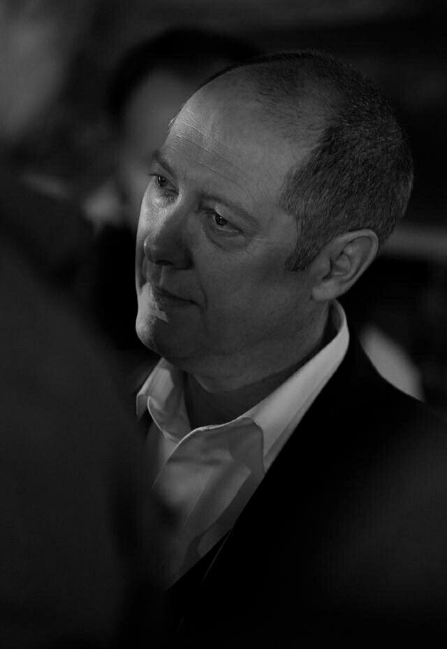BlacklistB_W's tweet photo. When Red is black and white. #TheBlacklist #JamesSpader https://t.co/wuY49xahIY