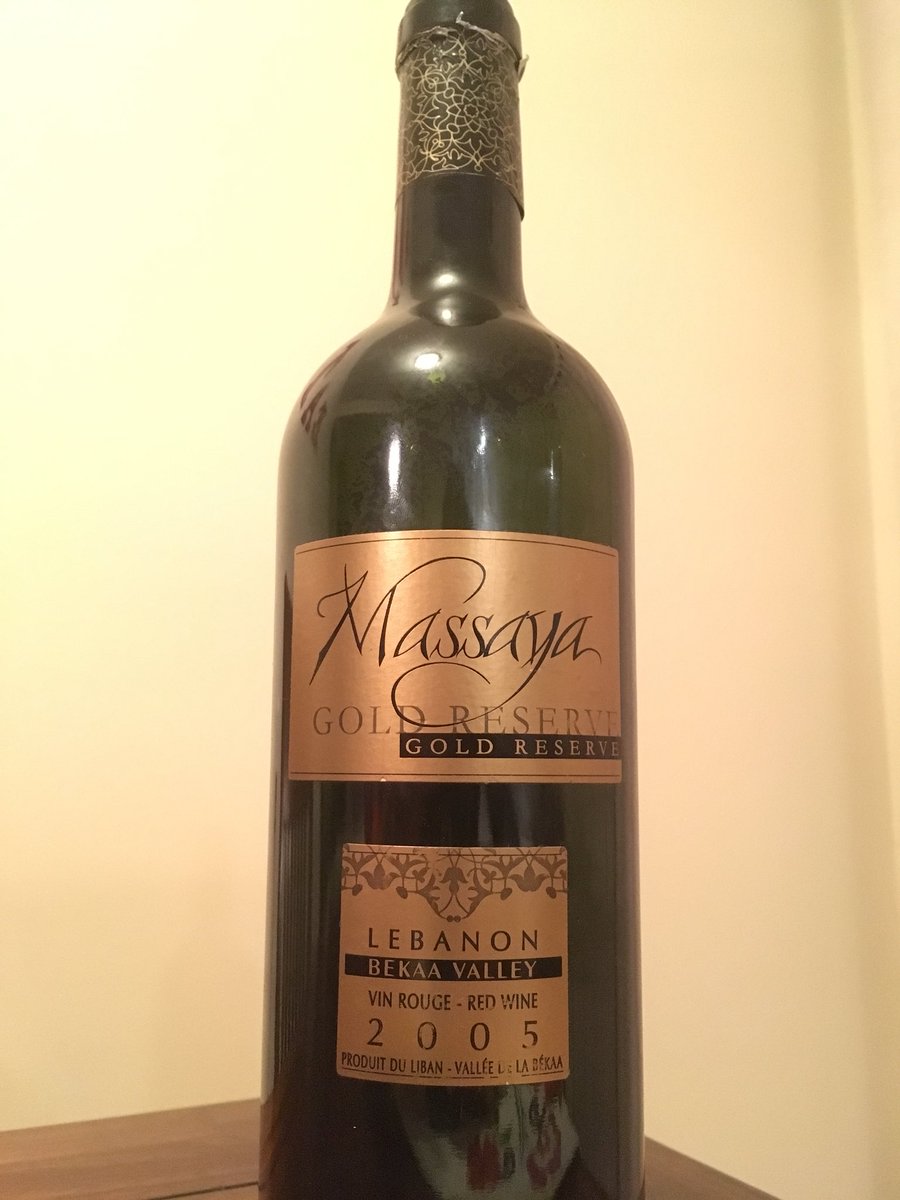 Get yourself some Lebanese #wine if you haven’t already! This one is a fusion of Lebanese fruit with a French winemaking perspective...yum!