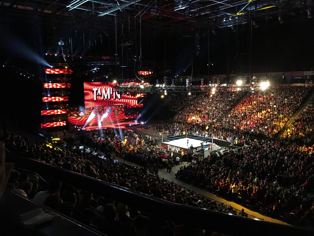 WWE Draws Poor Crowd For SmackDown Live (Photos), New Dates Announced
