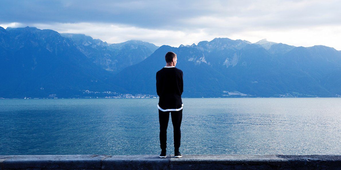 MecheleFlaum's tweet photo. Neuroscientists have discovered an important clue about how we push away negative thoughts  https://t.co/jKuK19AzR5 #StayPositive https://t.co/NLdKrSuhsC