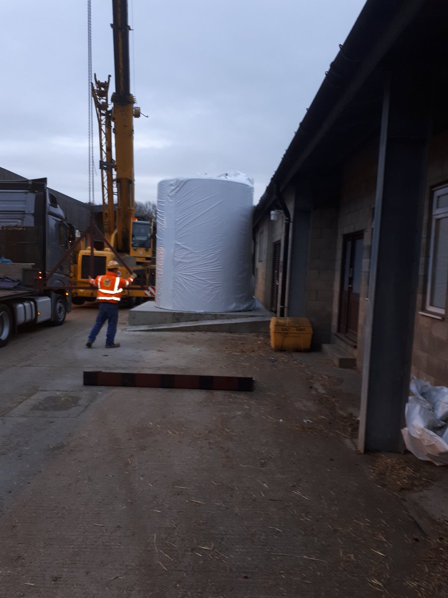 SteveTaylorims's tweet photo. Another @DeLaval #milksilo delivered to Cambridgeshire today. Together with CWC #glycol cooling https://t.co/plZIcfmDeq