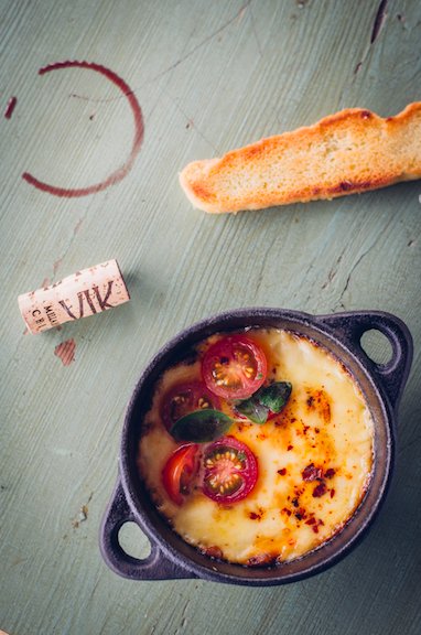 VIK_wine's tweet photo. VIK wine is the perfect addition to any meal! #vikvibe #vikchile https://t.co/OlQ0rzfkwL