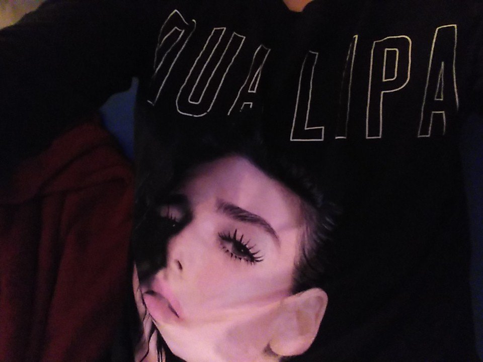 I'm not taking off this shirt. I'm still fangirling over the concert in Antwerp Belgium. I love you so much! Please come back! ♥️ <a href="/DUALIPA/">DUA LIPA</a>
