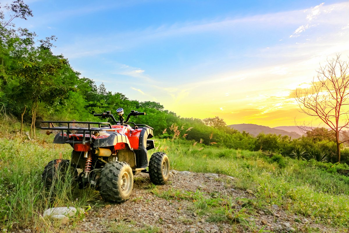 Disfruta de esta experiencia de todo el día en #Chianti en un Quad con picnic desde #Florencia.☀️🌳 ow.ly/9BnR30gkNv9