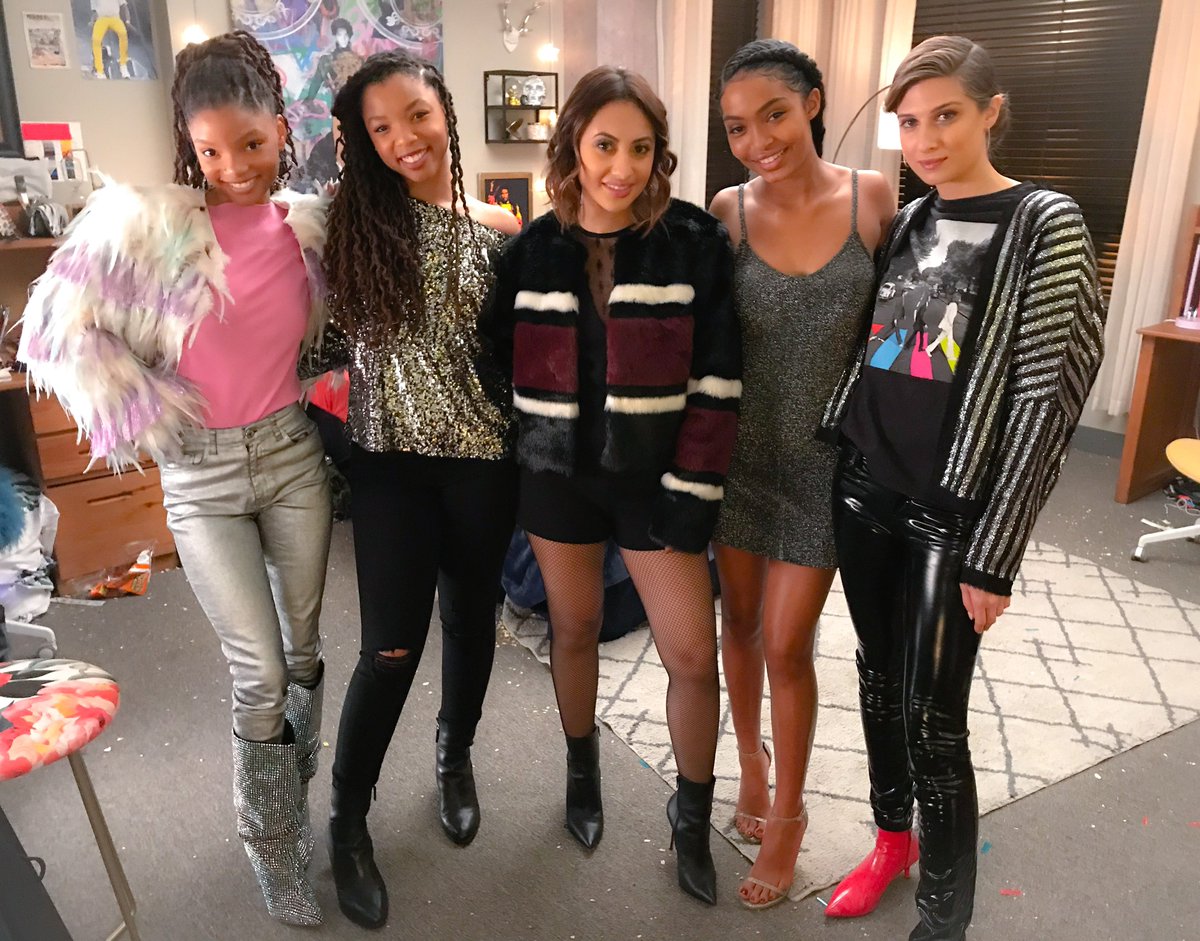 retweet if you're excited for the new <a href="/blackishabc/">black-ish</a> spinoff #grownish starring <a href="/yarashahidi/">Yara Shahidi</a>, premiering january 3 at 8/7c on @freeformtv.