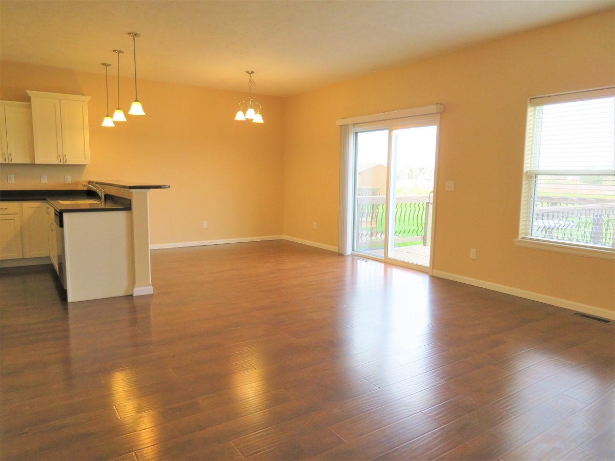 C21PROLINK's tweet photo. #newlisting Listed by Jason Geary. Listed at $209,000. #sergeantbluff #c21prolink    https://t.co/803Xxm5oui https://t.co/8qfnj9RJaV