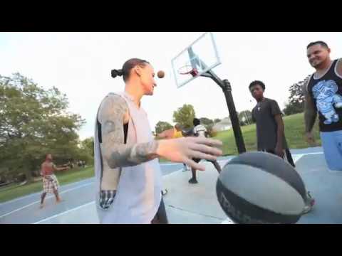 Female Lyricist Ms. Mission (@Ms_Mission ) Wants to “Change The World” in New Visual  djiceberg.com/female-lyricis…