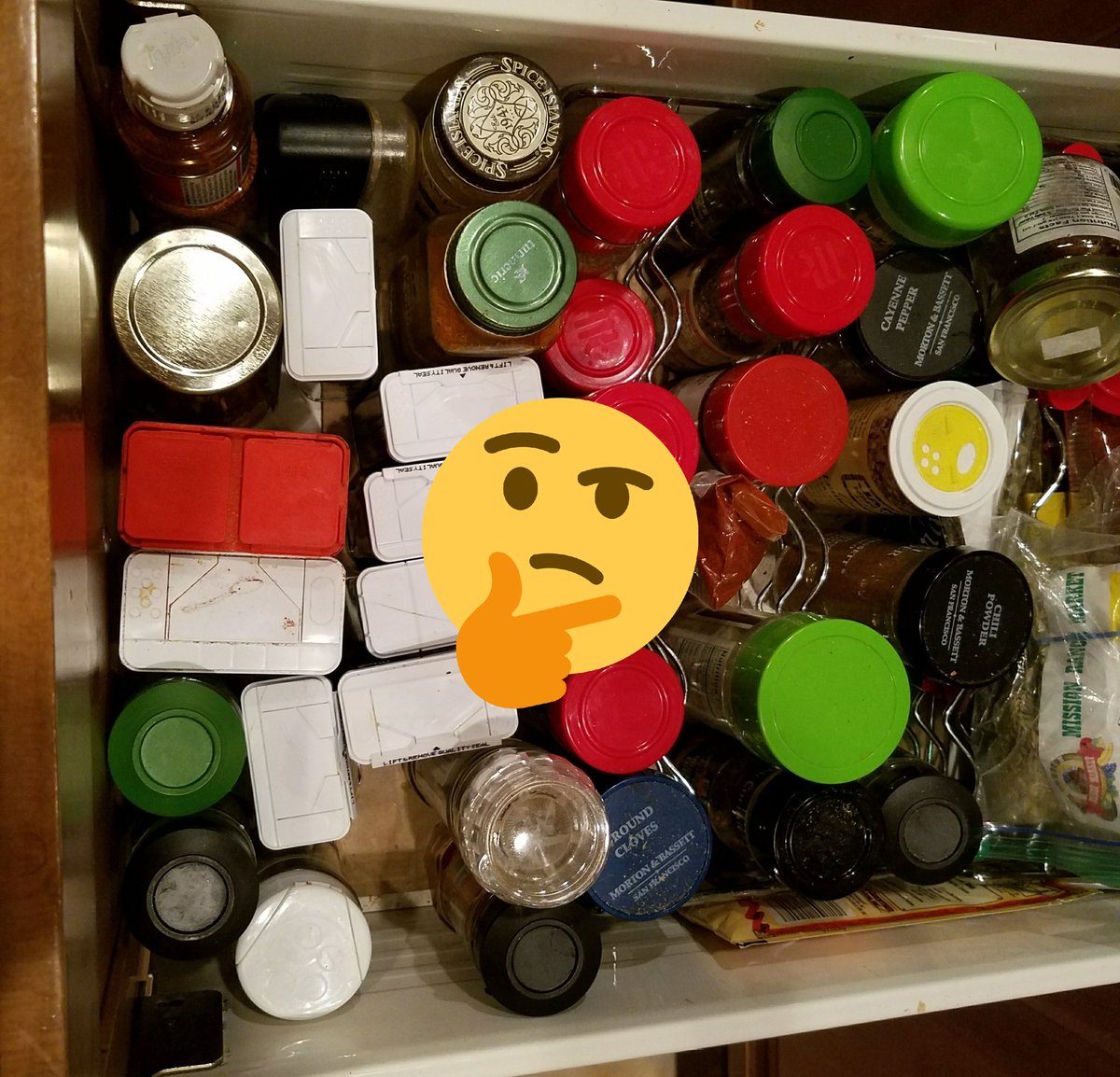 CaOutbacker's tweet photo. #TuesdayThoughts
Label on top would be so helpful #spice #cookingseason https://t.co/eu5iQRJMfG