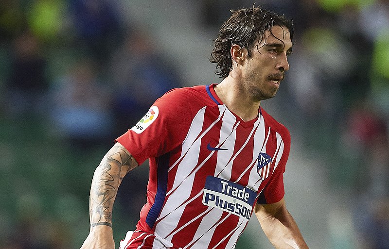 超ワールドサッカー على تويتر 噂 ナポリ 長期離脱のdfグラムの代役にクロアチア代表dfヴルサリコをピックアップか T Co Ijyhpen8w3 ナポリが 負傷離脱中のdfファウジ グラムの代役に アトレティコ マドリーのクロアチア代表df