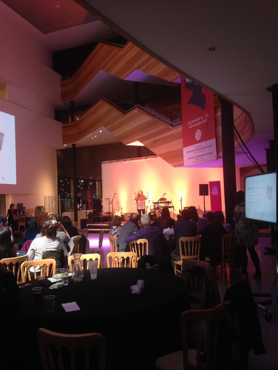 foxpockets's tweet image. 