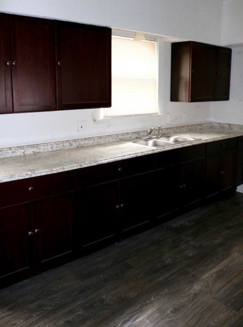 Roof4AllInv's tweet photo. Check out how awesome this Kitchen turned out! #HousetoaHome #InvestingwithanImpact #Roof4All https://t.co/KhRhwjlNGB