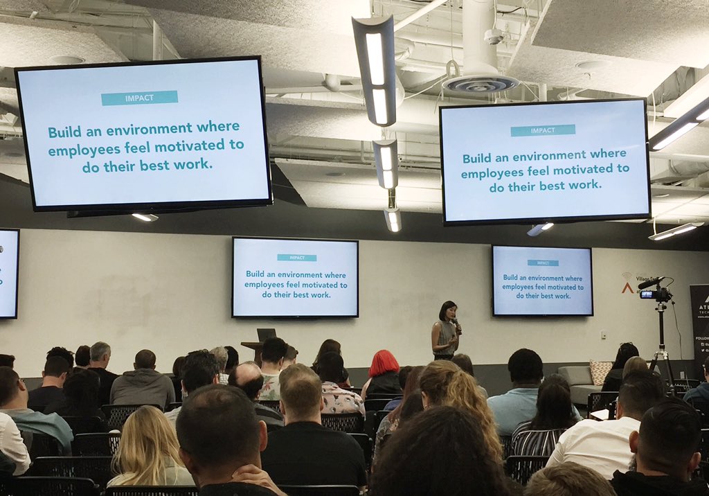 MelanieCrissey's tweet photo. "Build an environment where employees feel motivated to do their best work." @cjlew23 #SUPCONF https://t.co/eHtpsPqQSO