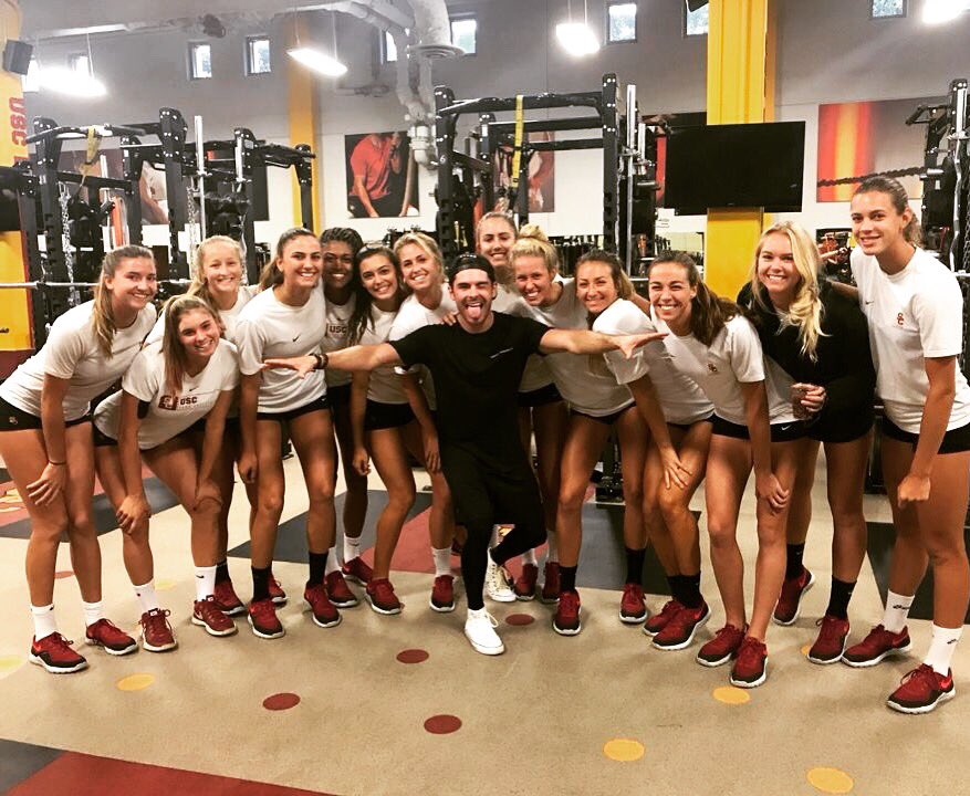 USCBeach's tweet photo. 🏐 This guy. Getcha head in the game, yo! #USCBeach tryouts are on Monday. Bring it, Troy Bolton! #FightOn ✌🏻 https://t.co/5fkgEhmEe2
