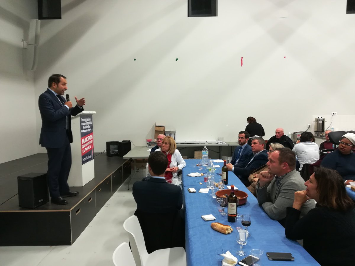 thierryviallon's tweet photo. Discours plein de réalisme et de courage de notre député @FN_officiel @sebchenu ce soir à #Toulouse #FN31 #FN82 @jleonardelli_fn https://t.co/8jMlEUFKGc