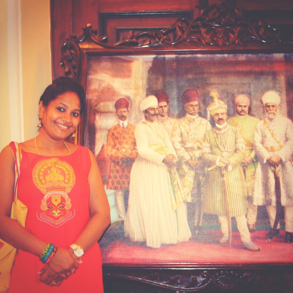 CreativeImpulse's tweet photo. .....and they lived and prospered in Hyderabad! 👸🏼 #majorthowback Administrator of the Realm! 👑
#nizamera #dynasty #hyderabad #memories #palace #traveldiaries #lifeinindia #lifeinhyderabad #kurti #kadhakalidesign #keralaartform #february2015 #throwback #chowmahallapalace https://t.co/6w6PhQWjc1