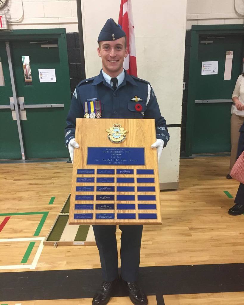540GoldenHawks's tweet photo. Congratulations to WO2 Breithaupt for winning the OPC award for Top Cadet of the Year! #540Proud https://t.co/UZbcGiV5IM https://t.co/L62BOTSgBd