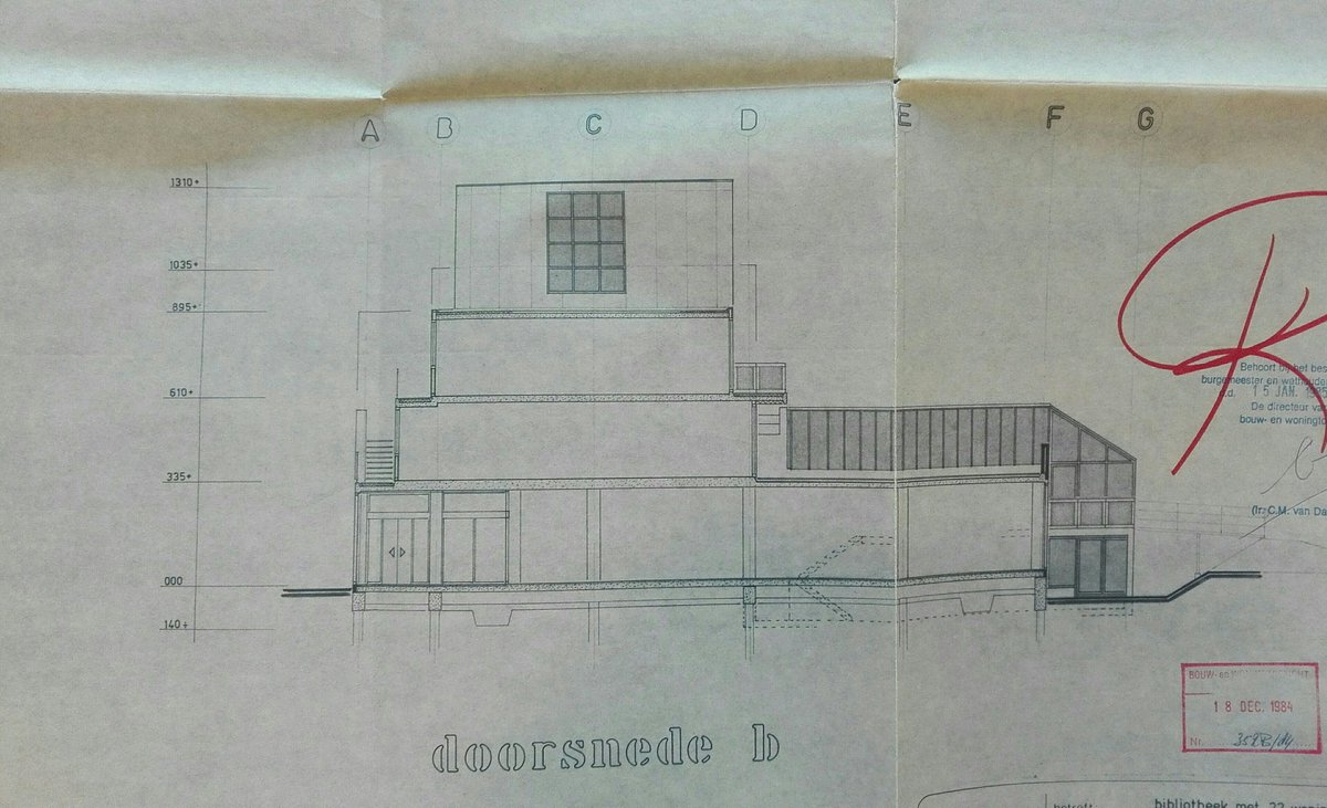 In voorbereiding op herinrichten bibliotheek vandaag oude bouwtekeningen bekeken in archief. Wat een mooie opdracht ;-)