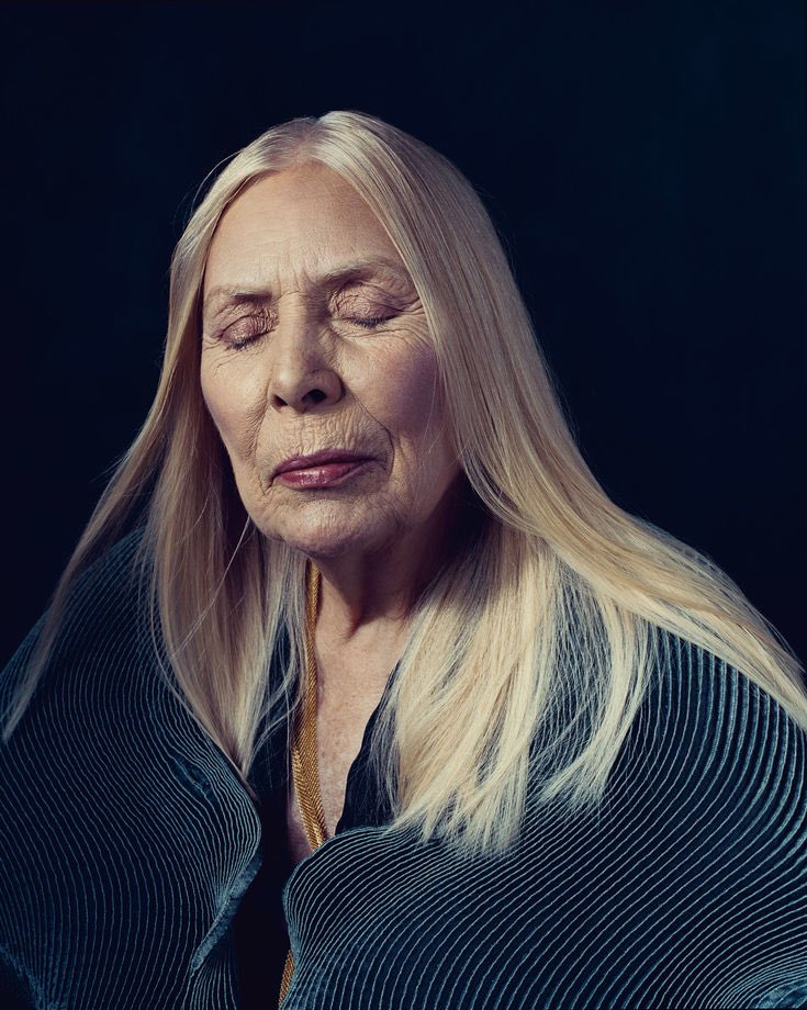 Happy Birthday Joni Mitchell, queen of my soul. 