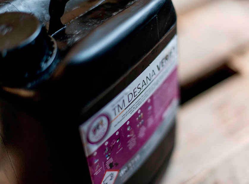 Avani_UK's tweet photo. You want great quality beer, you need the best beer line cleaner. Don't take our word for it. ask @MolsonCoors or @SplendidTrading or @SmallBeerLtd #beerlinecleaning #purplebeerlinecleaner Quality - Delivered. https://t.co/5xqZEcbNGL