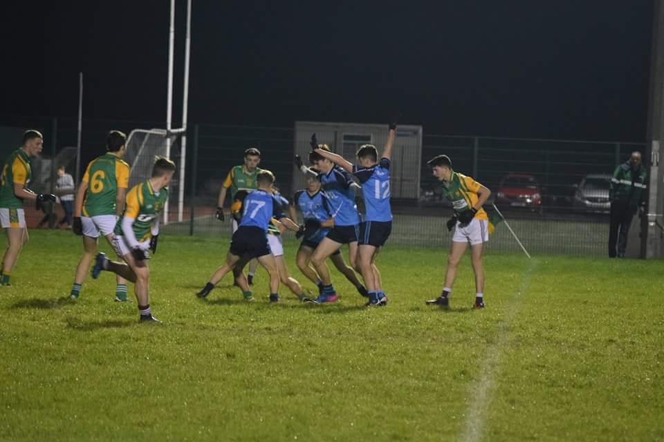 simonstowngaels's tweet photo. #U17Final #Div2
Curraha/St. Vincent 3-13 (22)
Simonstown 1-8 (11)
Unlucky lads but you did the club proud this year. https://t.co/TtsTFTPIFT
