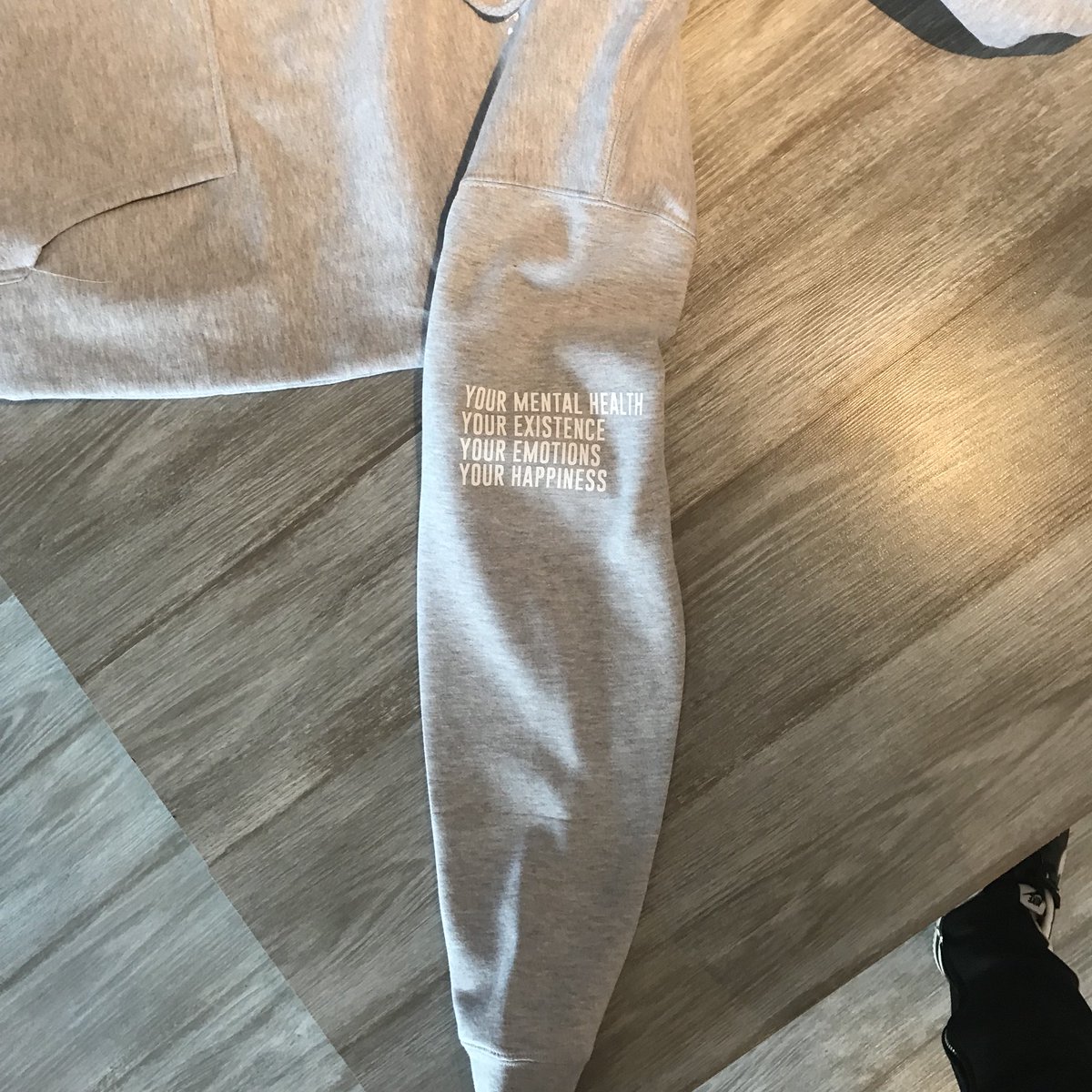 DemetriusHarmon's tweet photo. ‘You Matter’ hoodies will be releasing 11/17. These have a special place in my heart, on the sleeve is a few things we tend to feel like dont matter. 
Will be Available Here: https://t.co/XmnuJtJb6T 💫 https://t.co/9nthiQgNXU