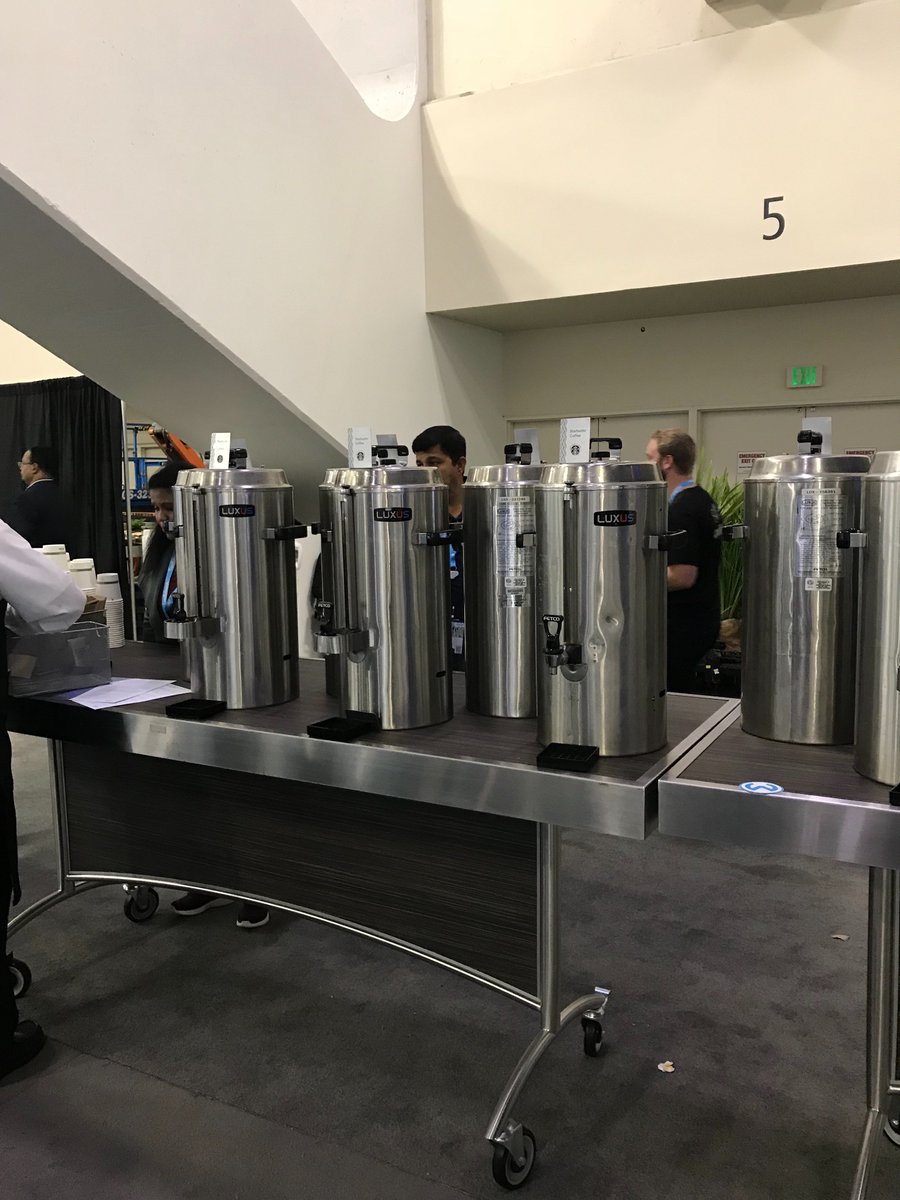 Hansel85's tweet photo. The Coffee is great! Something you don’t hear often ;) #DF17 https://t.co/5XW0p6QXVT