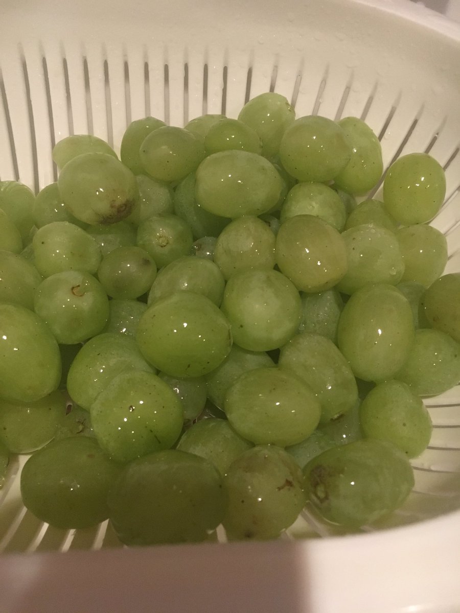 chuckdevito's tweet image. Prepping for frozen grapes.  Holla.