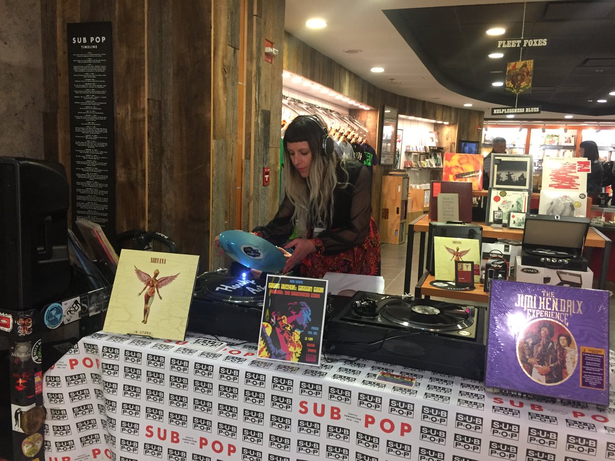 Sub Pop Records Every Friday At The Sub Pop Airport Store Like Djif