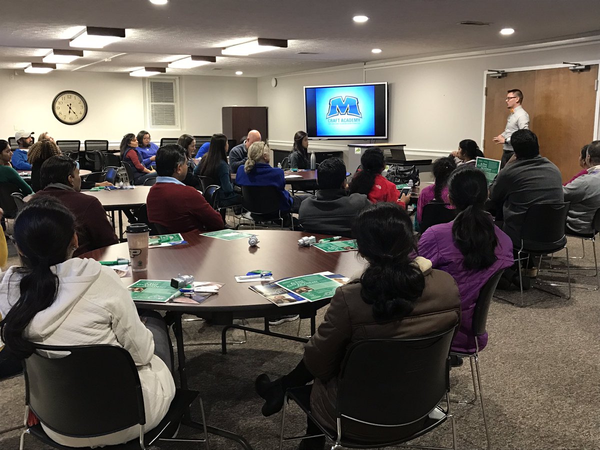 Great to see lots of our fabulous students and families tonight to learn about @MSUCraftAcademy and <a href="/GattonAcademy/">The Gatton Academy</a>. #OneteamFCS