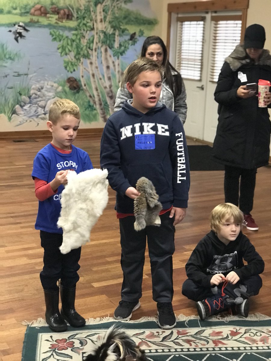 KristynSoldan's tweet photo. Great field trip to Lake Katherine! We loved learning about animals that hibernate. #OSD135  @ctlbulldogs https://t.co/pnNAGvn5hA