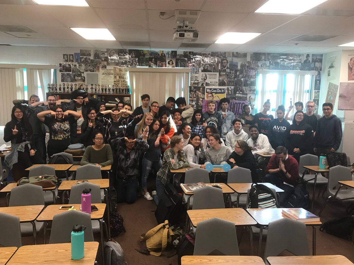 East Coast Trip 2018 ... here we come!!! #Robinchot #snappinonthefreeway <a href="/RobinsonHistory/">Sean Robinson 👨‍🏫</a>
