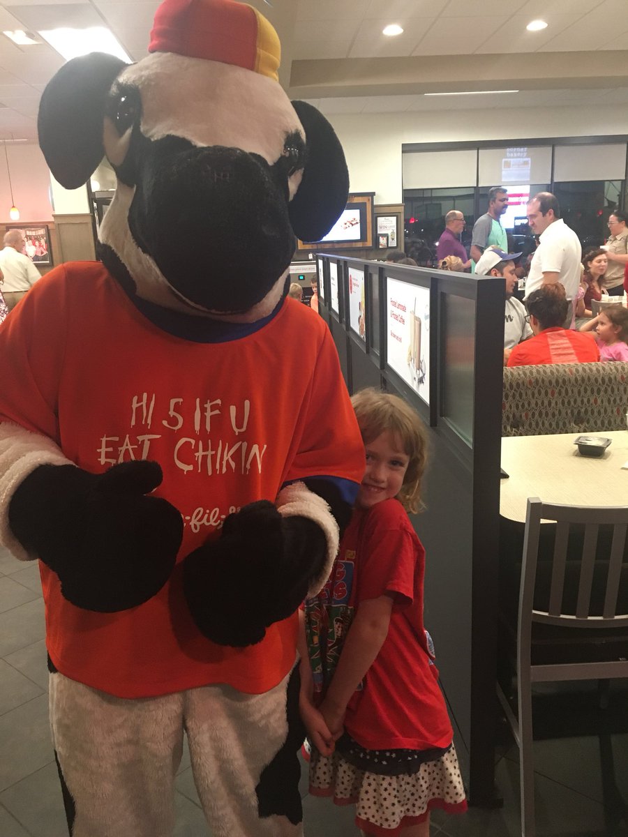 Spirit night at Chic Fil A <a href="/WEinKaty/">🌟Wolfe Elementary</a>