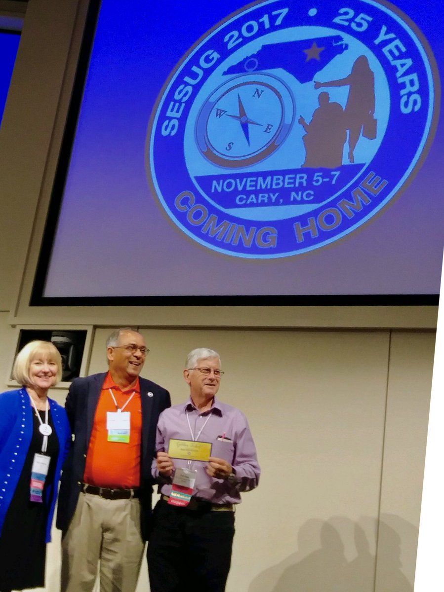 HomesAtMetacoda's tweet photo. MT @paharbour: Congrats Peter Zsiga for winning a free rego to #SASGF 2018 @ #sesug2017. Presented by @goutamc SASGF 2018 chair @SASsoftware https://t.co/OQuy1Ekeyn