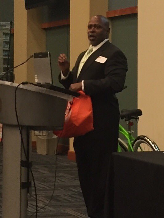 AARPAL's tweet photo. Keith Rawls of @ZYPBHM addresses the gathering. #CompleteStreetsBHM https://t.co/nGMEao9OtO