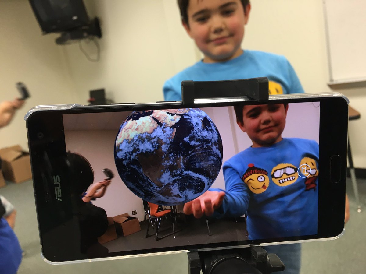 donmarow's tweet photo. Exciting day at @CanyonCreekElem with Google Expeditions AR! #rrisdtech #googleexpeditions https://t.co/AfvO3gQg9N