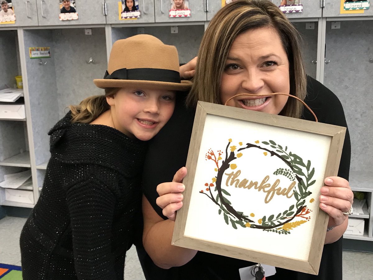 Poohspals's tweet photo. Mrs. Santos and her sweet daughter bring joy to every day at Stoneridge!I’m so thankful for them!#rcsdchampions https://t.co/YT1cw7qnrk
