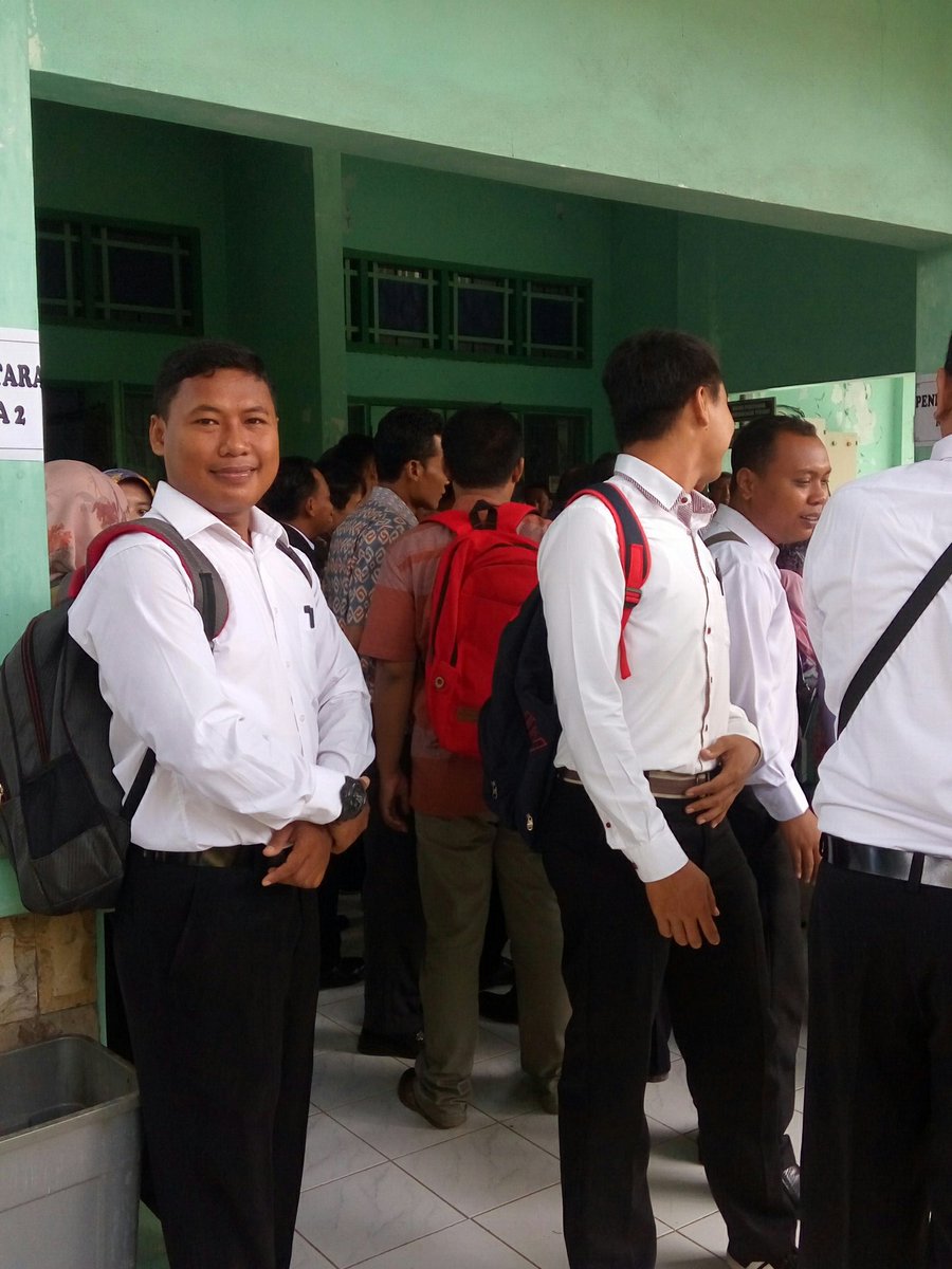 DsPesucen's tweet photo. seleksi Tahap I
tes kesehatan balon perangkat Desa Pesucen
@pakjunaedi @ganjarpranowo @puspindes https://t.co/95sYmpMtQU