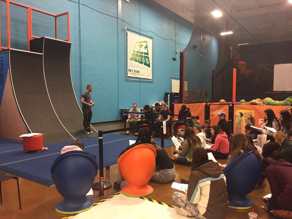 SkyZoneWhitby's tweet photo. Warrior/Warped Wall training and team jump last night. Only a few days to go. Warrior Course launches Nov 18 #warriorcourse https://t.co/vV49doWO2u