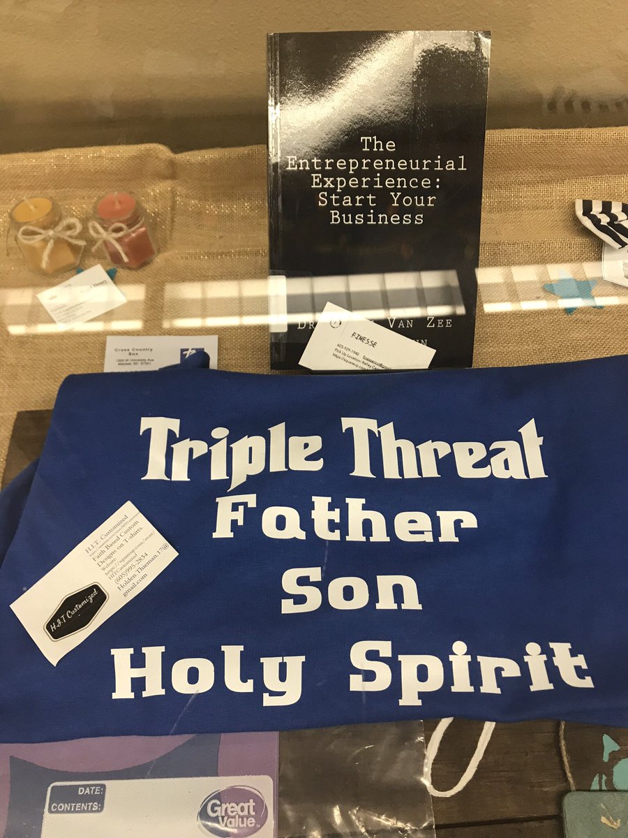 DWUKelleyCenter's tweet photo. Making a true statement! HIT Custom Designs #TripleThreat https://t.co/jcmDObT2iM