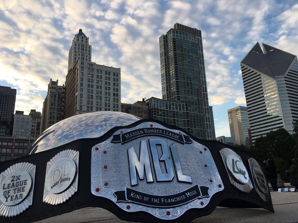 BeltMbl's tweet photo. Another shot around the city today! Beautiful skyline! More to come on my adventure! @BomberLeague https://t.co/FZpirtZD9H