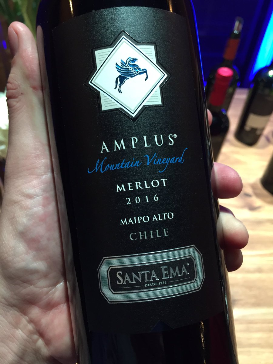 #nuevomerlotsantaema de altura, guardado en fudres nuevos en Veronica Blackburn, junto a <a href="/wherelunch/">WhereLunch</a>