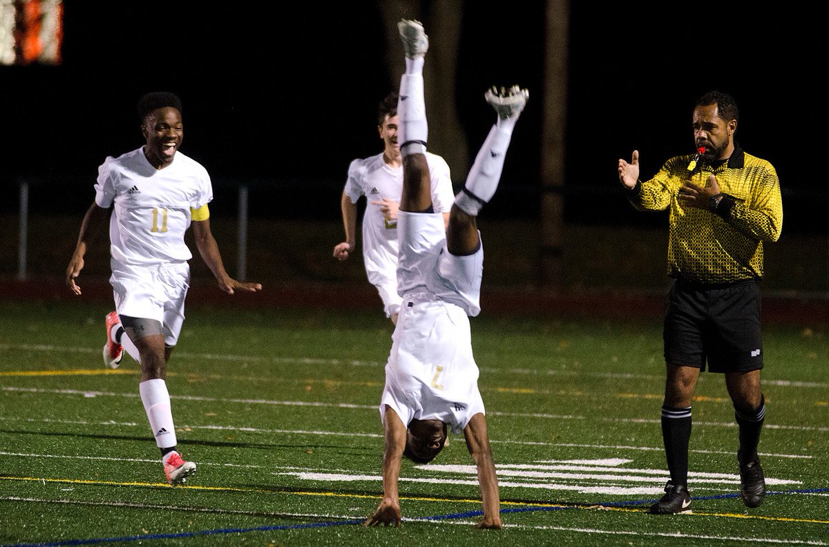 BHMangate's tweet photo. 🏆BOYS SOCCER SEMIFINALS🏆 WEDNESDAY 7:30 @ EGHS VS. LSA BE THERE AND BE LOUD‼️ #FallSportsSweep https://t.co/8PfcP2311b