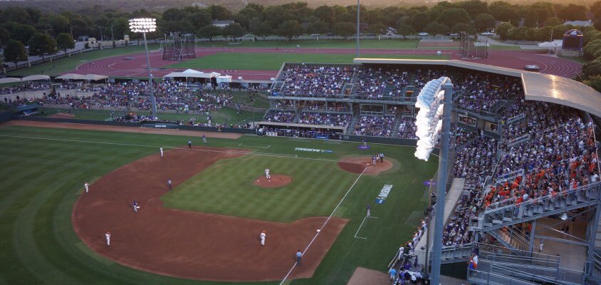 PlantejAustin's tweet photo. I am blessed and humbled to announce that I will be continuing  my academic and athletic career at TCU! #HornsUp https://t.co/jun6xwHEqh