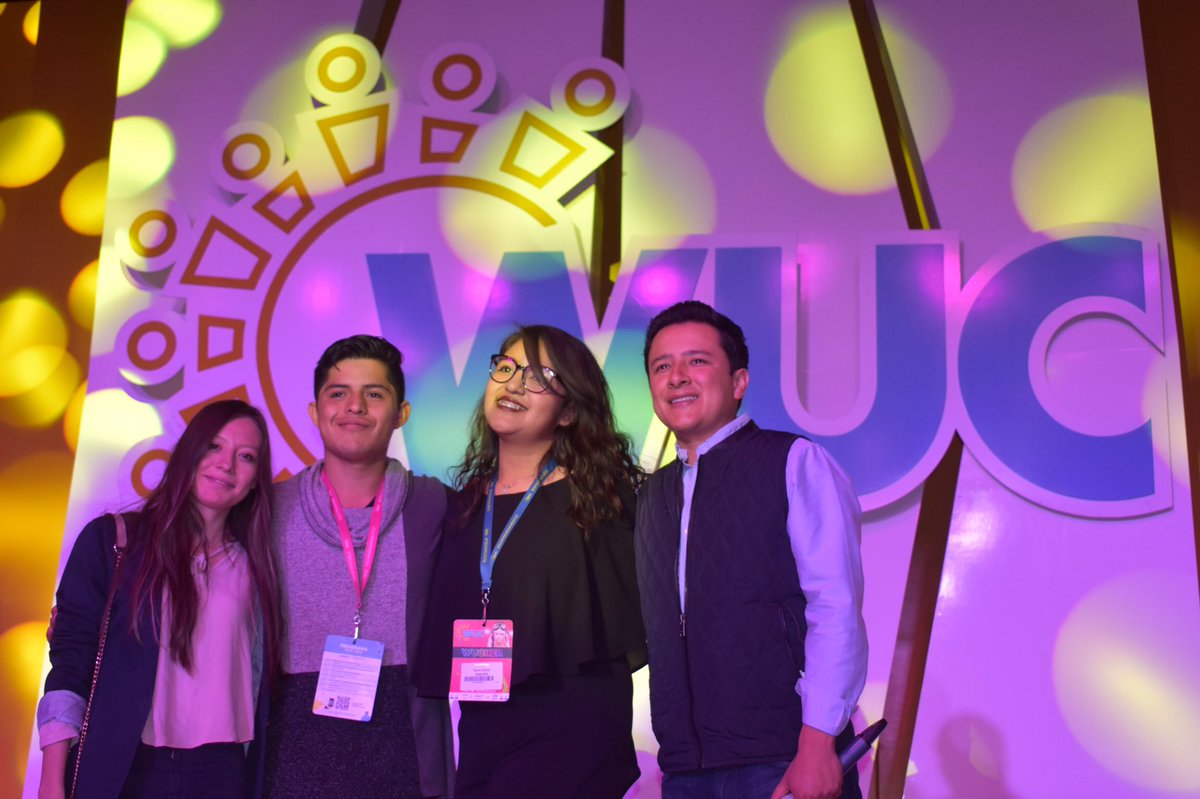 jorgeromeroGTO's tweet photo. Hoy en el WUConference, foro de emprendimiento e innovación para jóvenes guanajuatenses! #WUC2017 https://t.co/E1cz3dAauC