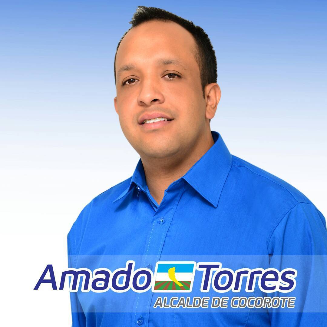 AMADOTORRES08's tweet photo. Con La Bendicion de Dios y Nuestra Santa Teresa de Calcuta a Seguir Trabajando Para Todo el Pueblo Cocoroteño #CocoroteVictorioso https://t.co/z0FWcEmSdC