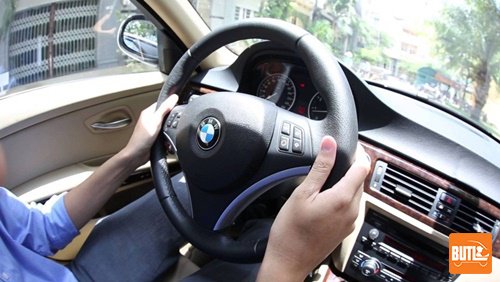 BUTLvn's tweet photo. Thuê Tài Xế Gia Đình chất lượng cao tại BUTL. Với đội ngũ Tài Xế Riêng chuyên nghiệp và giả cả hợp lý nhất.
Hay cứ là bạn - an toàn đã có tôi https://t.co/C6kmuad6Wk