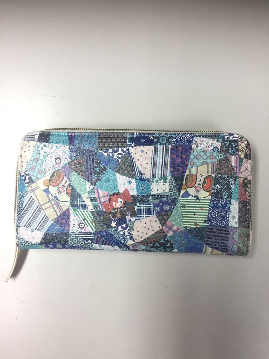 Hma べべ柄ラウンドファスナー長財布 今月発売 魔法少女まどかマギカ