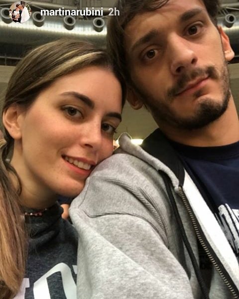 Gabbiadini23_FC's tweet photo. Martina e Manolo #Gabbiadini
#SouthamptonFC #manologabbiadini #manologabbiadinifc #saintsfc #gabbiadinistyle #MG #saintmanolo #gabbiadini20 https://t.co/yFwmnkHkVT