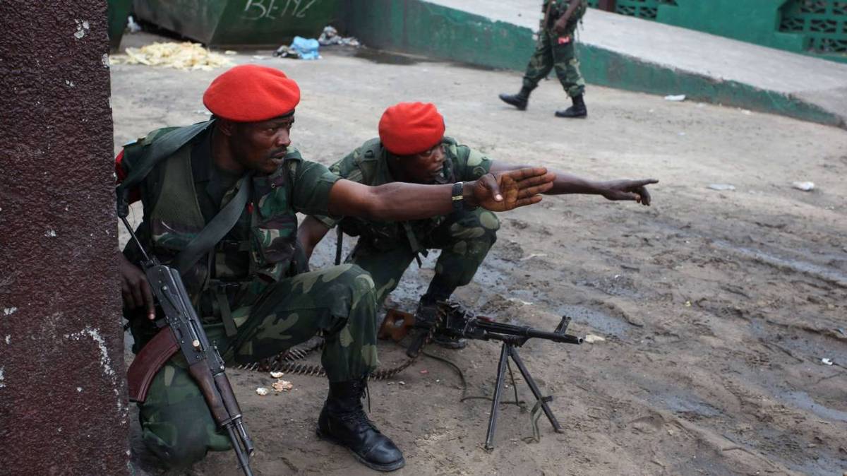 Échanges de coups de feu en cours dans la ville de #Bamenda plus principalement a Below Foncha #Cameroun #Cameroon